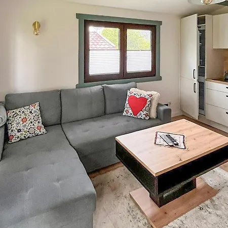 בית נופש 1 Bedroom Front In *